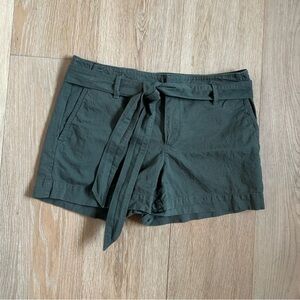 Loft Sage Olive Green Belted Shorts Women Size 4